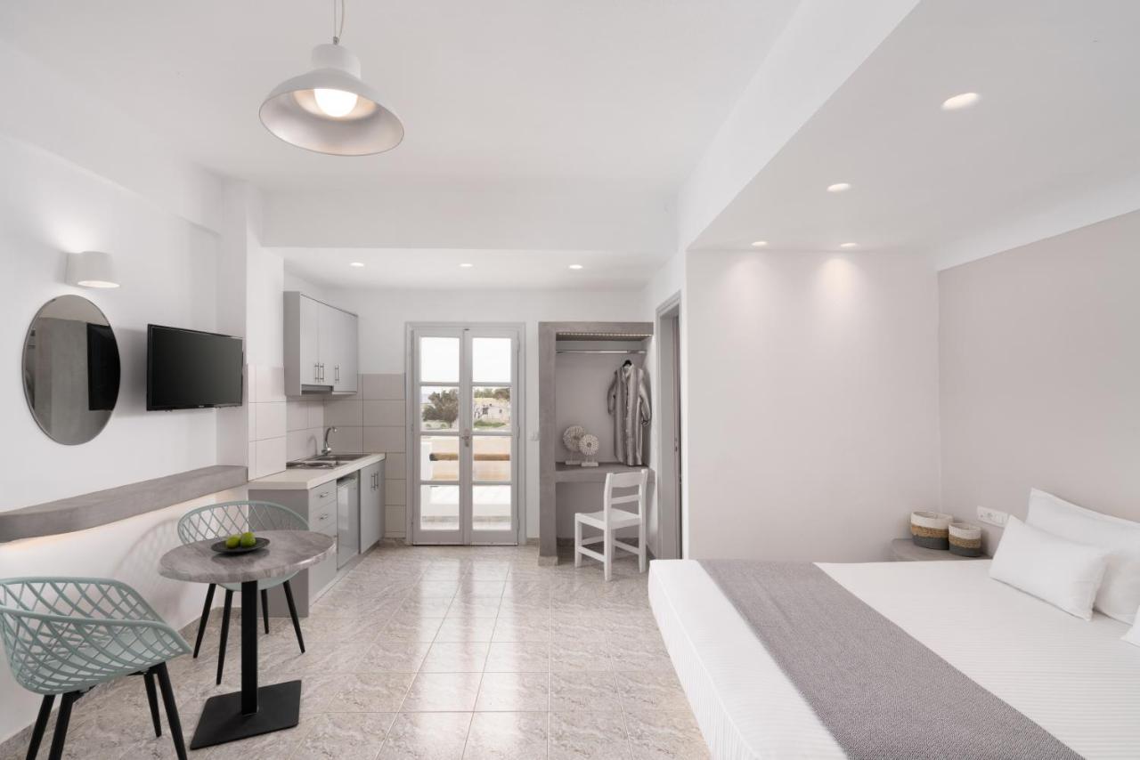 White Lily Suites & Lofts - Adults Only 16 Plus Perivolos  Esterno foto