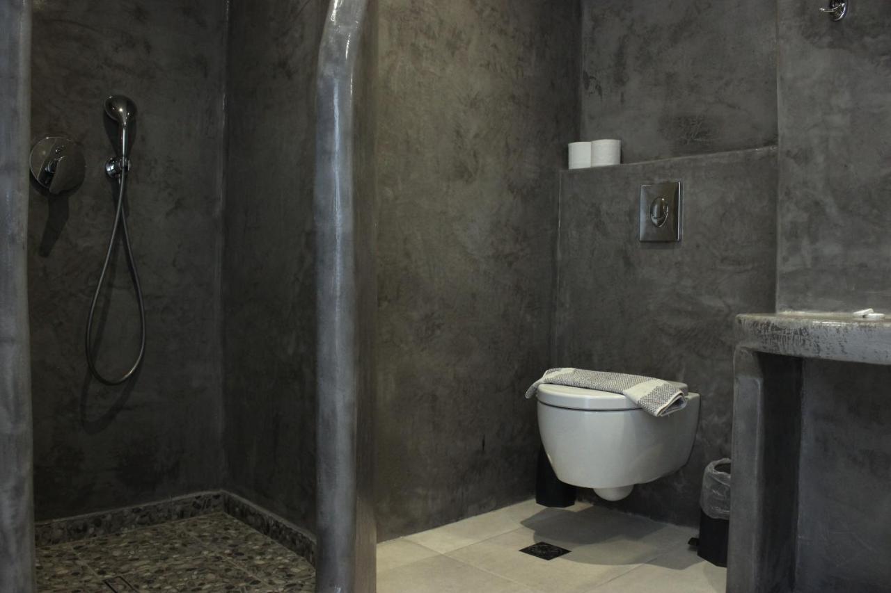 White Lily Suites & Lofts - Adults Only 16 Plus Perivolos  Esterno foto