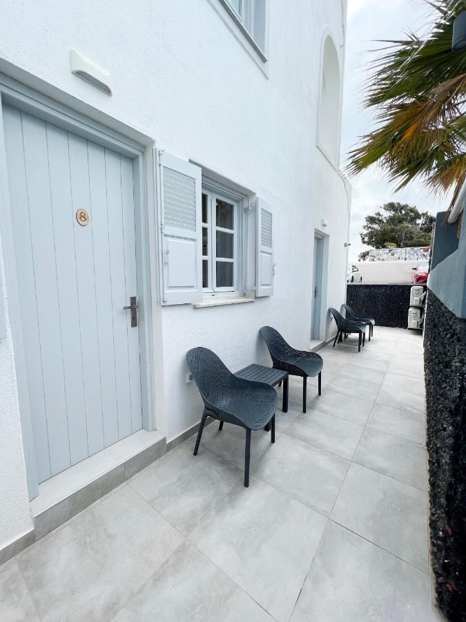 White Lily Suites & Lofts - Adults Only 16 Plus Perivolos  Esterno foto