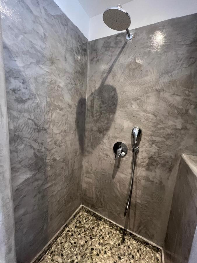 White Lily Suites & Lofts - Adults Only 16 Plus Perivolos  Esterno foto