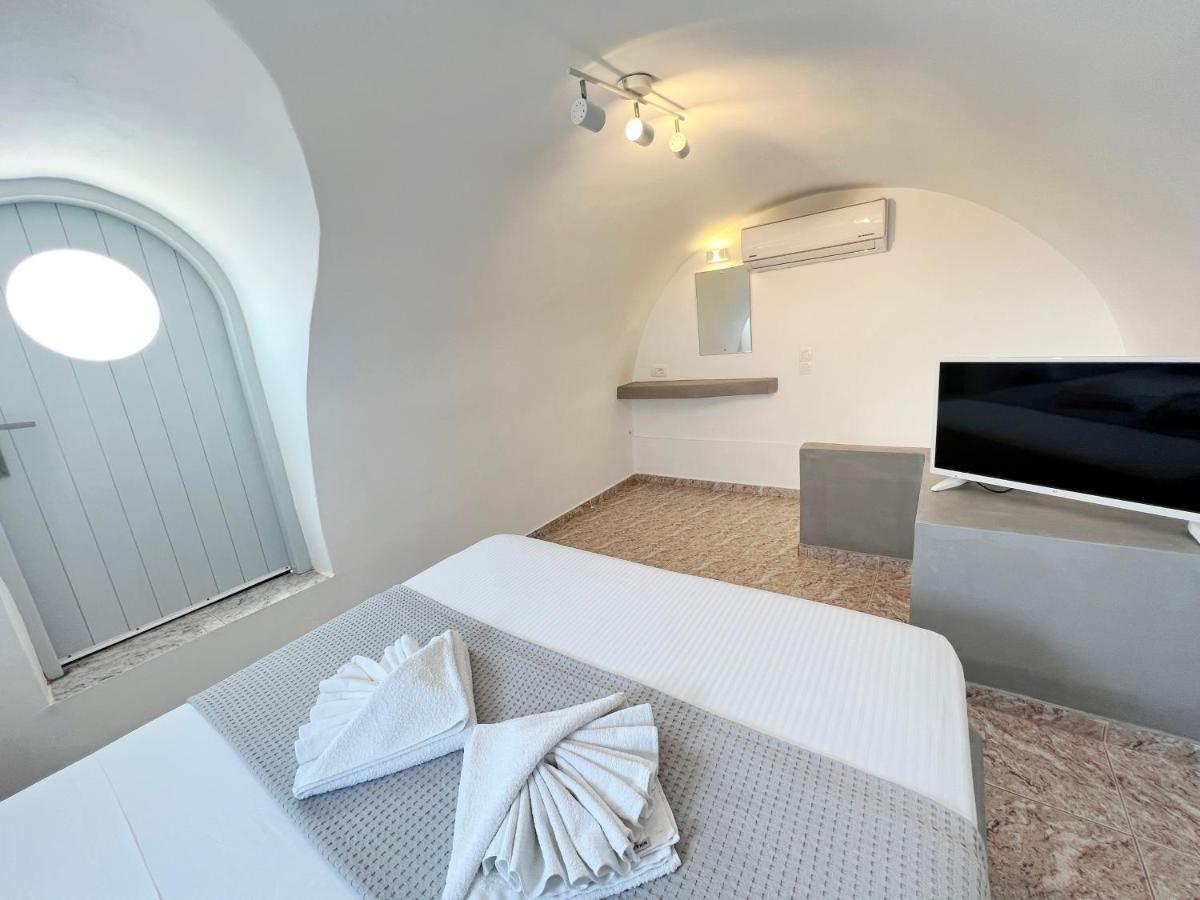 White Lily Suites & Lofts - Adults Only 16 Plus Perivolos  Esterno foto